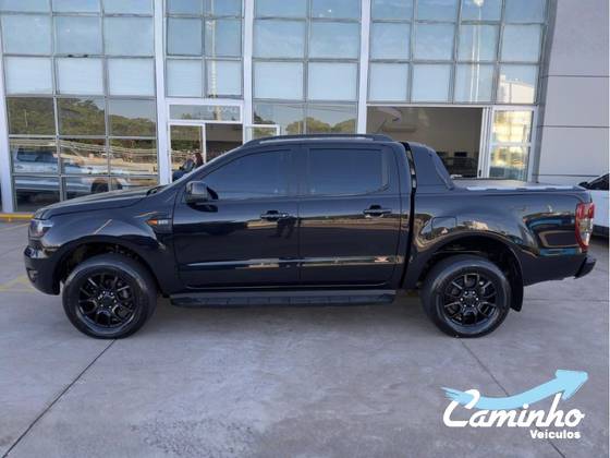 FORD RANGER 2.2 BLACK 4X2 CD 16V DIESEL 4P AUTOMÁTICO